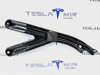 распорка стоек Tesla Model S 1 поколение [2-й рестайлинг] 2022, 1617459-00