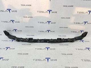 Кронштейн крепления бампера (центральный) задний Tesla Model Y 1 поколение 2024, 1494045-00, 1494040-00