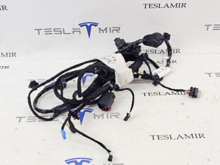 Электропроводка двери задняя правая Tesla Model Y 1 поколение 2024, 1489054-00