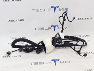 Электропроводка двери задняя левая Tesla Model Y 1 поколение 2024, 1489053-00