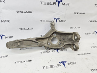 кулак поворотный левый Tesla Model 3 2 поколение 2024, 1344311-00