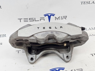 суппорт передний правый Tesla Model 3 2 поколение 2024, 1344622-00