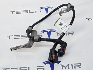 Электропроводка суппорта (ручника) правая Tesla Model 3 2 поколение 2024, 1044782-00