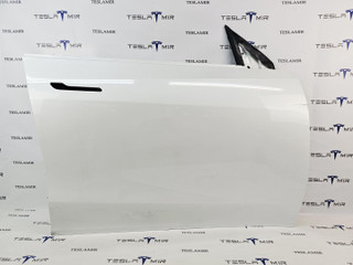 дверь передняя правая Tesla Model Y 1 поколение 2025, 2035501-E0