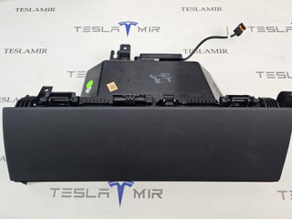 бардачок Tesla Model Y 1 поколение 2025, 1935933-58, 1771993-00