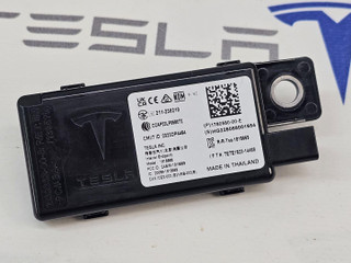 Антенна системы комфортного доступа Tesla Model Y 1 поколение 2025, 1780580-00