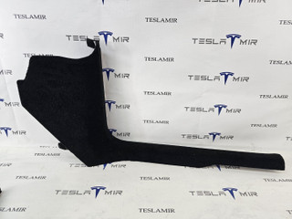 Накладка декоративная стойки А внутренняя правая нижняя Tesla Model Y 1 поколение 2025, 1935492-50