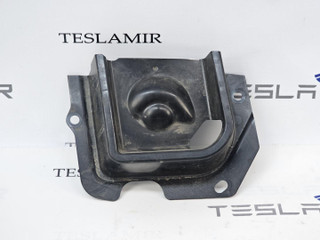 Накладка опоры (стакана) амортизатора левая Tesla Model Y 1 поколение 2025, 1494083-00