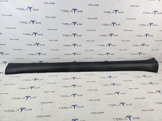 накладка на порог Tesla Model Y 1 поколение 2025, 1921727-00, 1921725-00