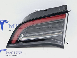 фонарь крышки багажника правый Tesla Model Y 1 поколение 2021, 1077402-00, 1077404-00, 1502089-00, 1077402-96