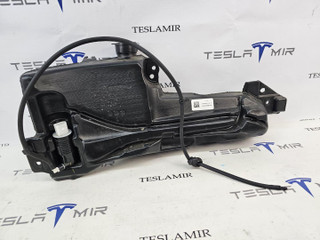 бачок омывателя Tesla Model 3 2 поколение 2025, 1807860-00-E, 1807860-00