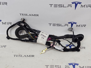 Проводка крышки багажника Tesla Model 3 2 поколение 2025, 1897325-00