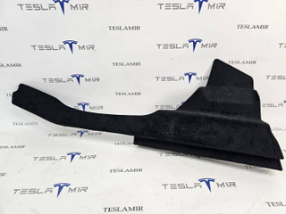 Кронштейн крепления обшивки багажника правый Tesla Model 3 2 поколение 2025, 1733838-29, 1733838-00
