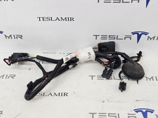 Электропроводка панели радиаторов (телевизора) Tesla Model 3 2 поколение 2025, 1897320-00