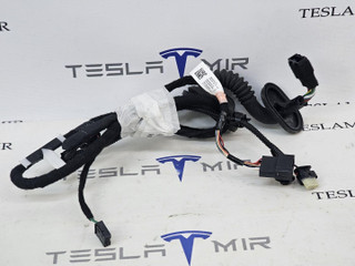 Электропроводка двери задняя правая Tesla Model 3 2 поколение 2025, 1897324-00
