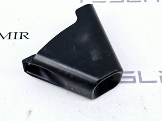 кронштейн (крепление) Tesla Model Y 1 поколение 2021, 1514466-00
