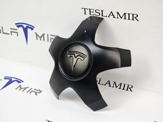 колпачок литого диска Tesla Model S 1 поколение [2-й рестайлинг] 2022, 1420238-00