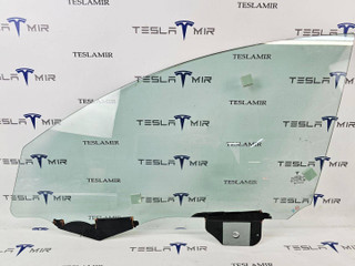 стекло двери передней левой Tesla Model Y 1 поколение 2021, 1582616-01, 1582616-00