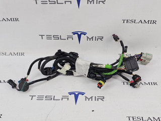 Электропроводка панели радиаторов (телевизора) Tesla Model S 1 поколение [2-й рестайлинг] 2022, 2486404-02