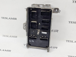 Блок управления BCM (бортовой сети) (Body Control Module) Боди Tesla Model S 1 поколение [2-й рестайлинг] 2022, 1585663-00, 1585663-20, 1585663-04, 1586469-00