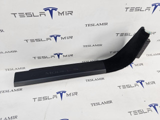 Накладка декоративная стойки А внутренняя правая нижняя Tesla Model S 1 поколение [2-й рестайлинг] 2022, 1566075-00, 1587446-00, 1613449-00