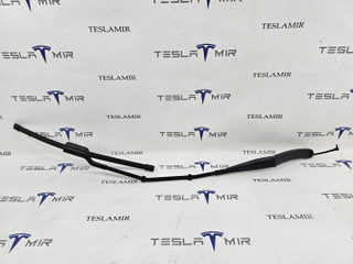 щеткодержатель (поводок стеклоочистителя, дворник) Tesla Model S 1 поколение [2-й рестайлинг] 2022, 1562225-00, 1562217-00, 1562221-00