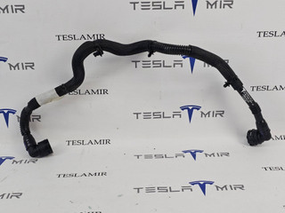трубка охлаждающей жидкости Tesla Model S 1 поколение [2-й рестайлинг] 2022, 1472610-00