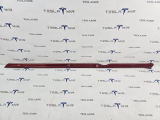 Молдинг накладки порога правый Tesla Model S 1 поколение [2-й рестайлинг] 2022, 1012217-00