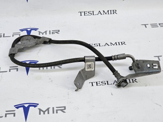 шланг тормозной Tesla Model S 1 поколение [2-й рестайлинг] 2022, 1420723-00