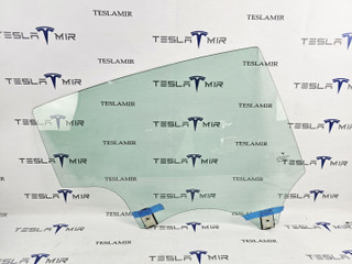 стекло двери задней правой Tesla Model 3 1 поколение 2023, 43R-004529, 1077905-99