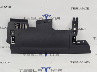 подушка безопасности коленная Tesla Model 3 1 поколение 2023, 1083345-00, 1143753-00, 1077825-00
