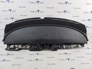 панель передняя салона (торпедо) Tesla Model 3 1 поколение 2023, 1077823-00, 1083401-80, 1083401-05, 1083401-00