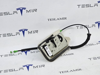 замок двери передней левой Tesla Model 3 1 поколение 2023, 1500672-00