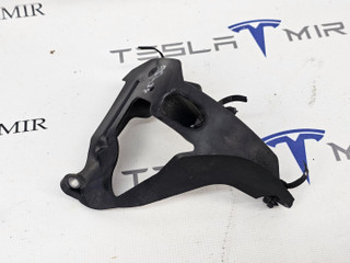 Кронштейн крепления проводки Tesla Model S 1 поколение [2-й рестайлинг] 2022, 1420417-00
