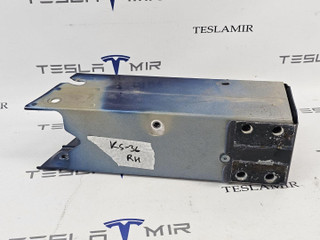 Удлинитель лонжерона (клык) правый Tesla Model 3 1 поколение 2023, 1088149-00