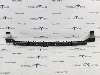Кронштейн крепления бампера (центральный) задний Tesla Model 3 1 поколение 2023, 1121191-00, 1083994-00