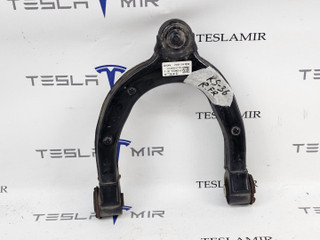 Рычаг верхний передний (подкова) правый Tesla Model 3 1 поколение 2023, 1044326-00