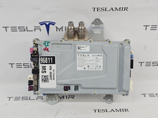 Блок автопилота Tesla Model S 1 поколение [2-й рестайлинг] 2022, 1637790-00