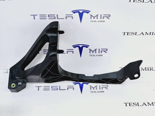 крепление фары левой Tesla Model S 1 поколение [2-й рестайлинг] 2022, 1643511-00