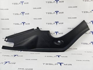 Подкапотный пластик бокса правый Tesla Model S 1 поколение [рестайлинг] 2018, 1060479-00, 1060480-00