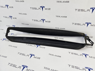Диффузор дефлектор губа -передний радиатора охлаждения основного Tesla Model S 1 поколение [рестайлинг] 2018, 1057847-00