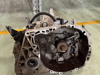 КПП механическая (МКПП) Renault Megane 3 поколение 2011, 1.6 л., K4M 838, бензин, МКПП, JH3183, JH5342