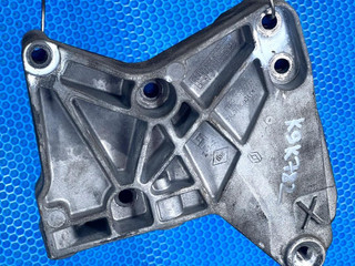 кронштейн двигателя Renault Duster 1 поколение 2012, 1.5 л., K9K 782, дизель, МКПП