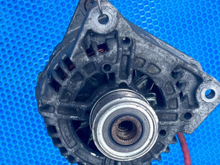 генератор Renault Duster 1 поколение 2011, 1.5 л., K9K 884, дизель, МКПП, 0124425093, 231008578R