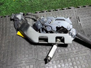 петля капота правая Mercedes-Benz C-Класс W205/S205/C205 2014, 2.2 л., дизель, АКПП