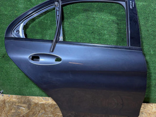 дверь задняя правая Mercedes-Benz C-Класс W205/S205/C205 2014, 2.2 л., дизель, АКПП