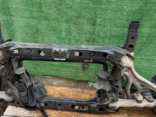 балка подвески задняя Mercedes-Benz C-Класс W205/S205/C205 2014, 2.2 л., дизель, АКПП