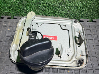 лючок топливного бака Nissan Juke YF15 [рестайлинг] 2012, 1.5 л., дизель, АКПП