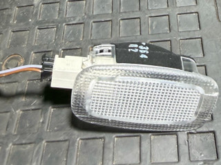 фонарь салона (плафон) Mercedes-Benz C-Класс W205/S205/C205 2014, 2.2 л., дизель, АКПП, A0028202101