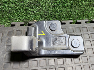 петля двери Mercedes-Benz C-Класс W205/S205/C205 2014, 2.2 л., дизель, АКПП